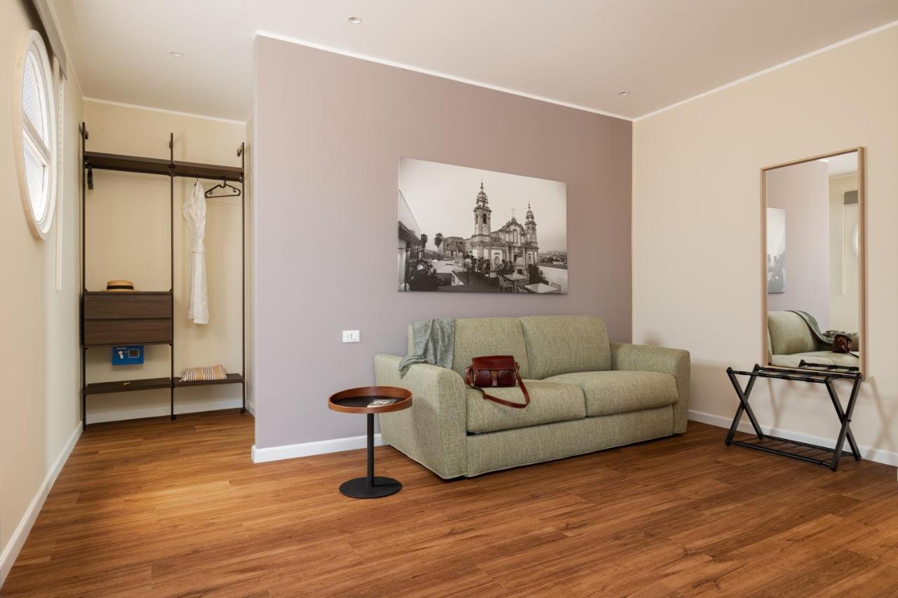 Suite Al Centro Di Palermo Con Terrazza Privata Exterior foto